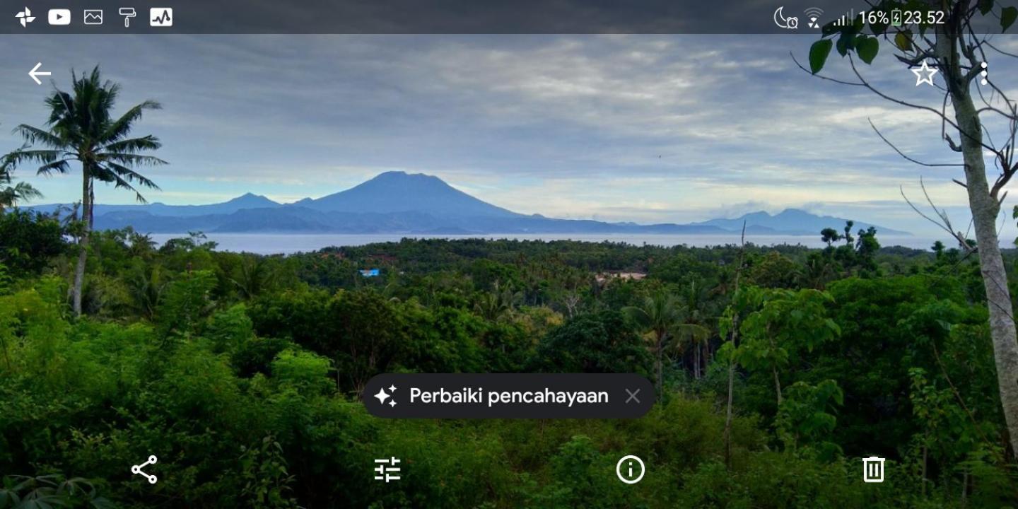 Mount Sea View Bungalow Sakti Rum bild
